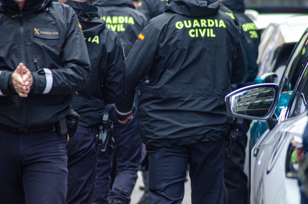 agentes de la Guardia Civil en servicio – seguros de vida y accidentes colectivos